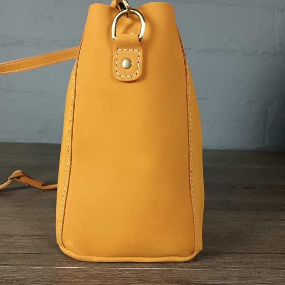 Portland Leather Butterfly Bucket Bag - Picture 4 of 16